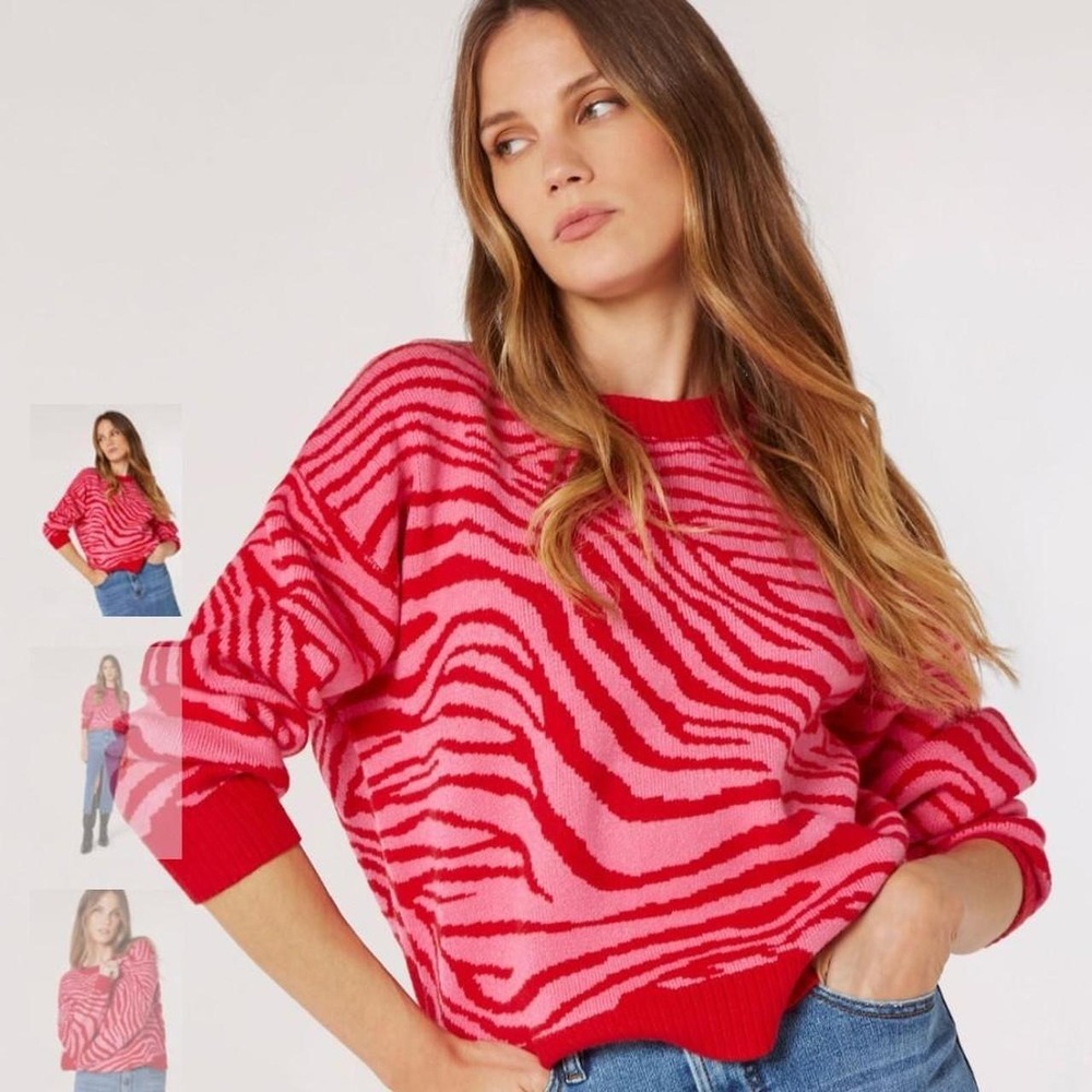 Apricot Pink And Red Zebra Print Cropped Oversized Soft Sweater Size 10